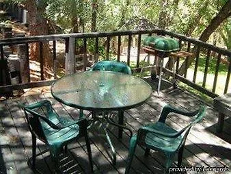 Oak Creek Terrace *