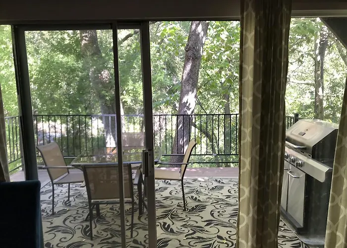 Lodge Oak Creek Terrace
