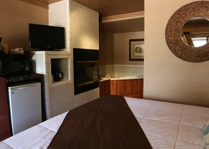 Lodge Oak Creek Terrace